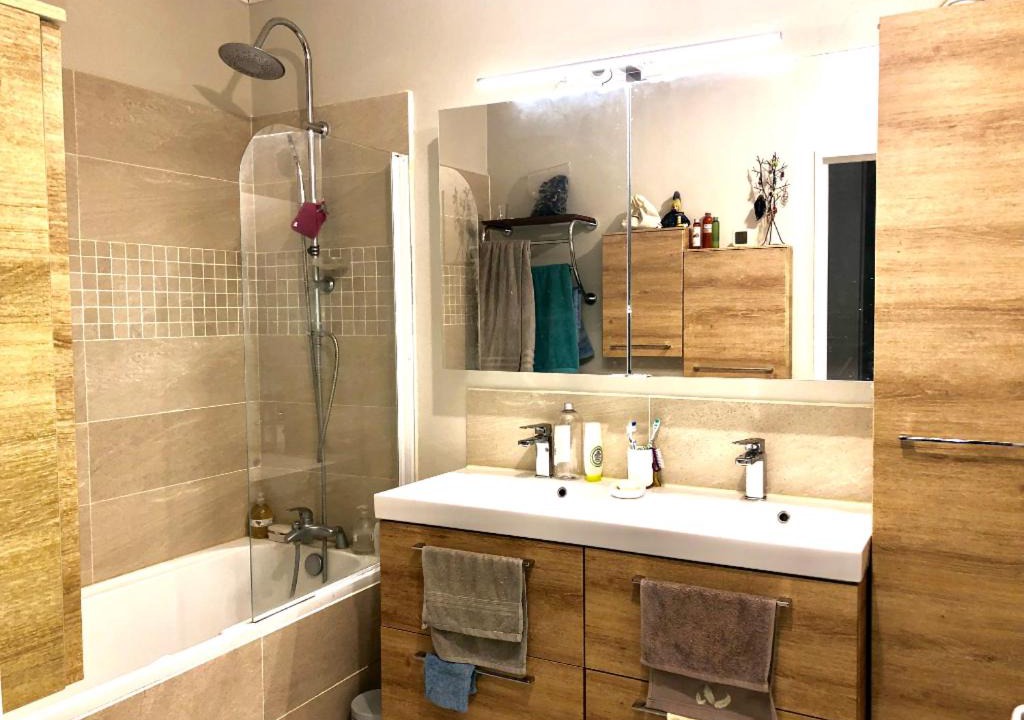 Photo of Bathroom in Haussonville-Blandan-Mon Desert-Saurupt