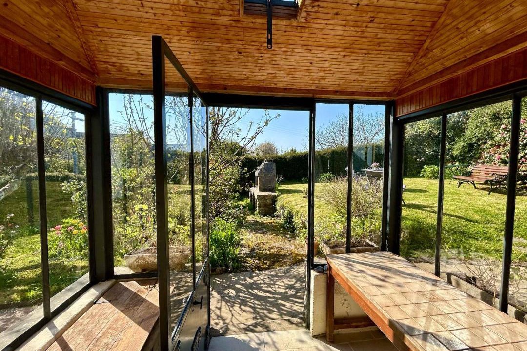 Photo of Patio Balcony in Tredrez-Locquemeau