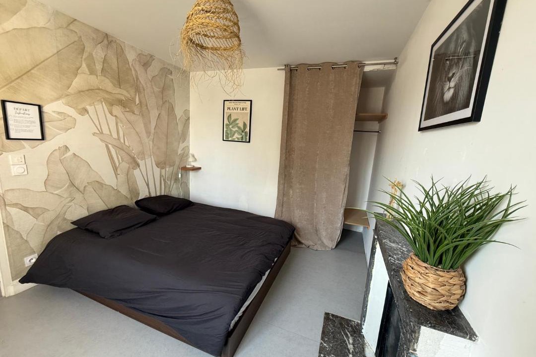Photo of Bedroom in La Saulsotte