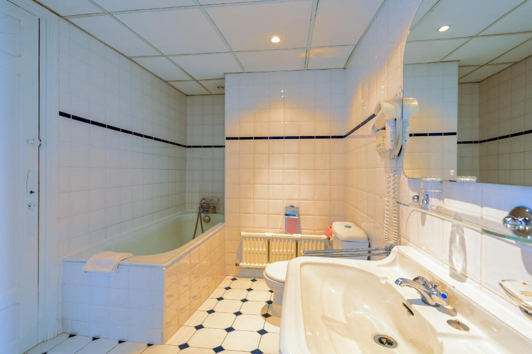 Photo of Bathroom in Toul