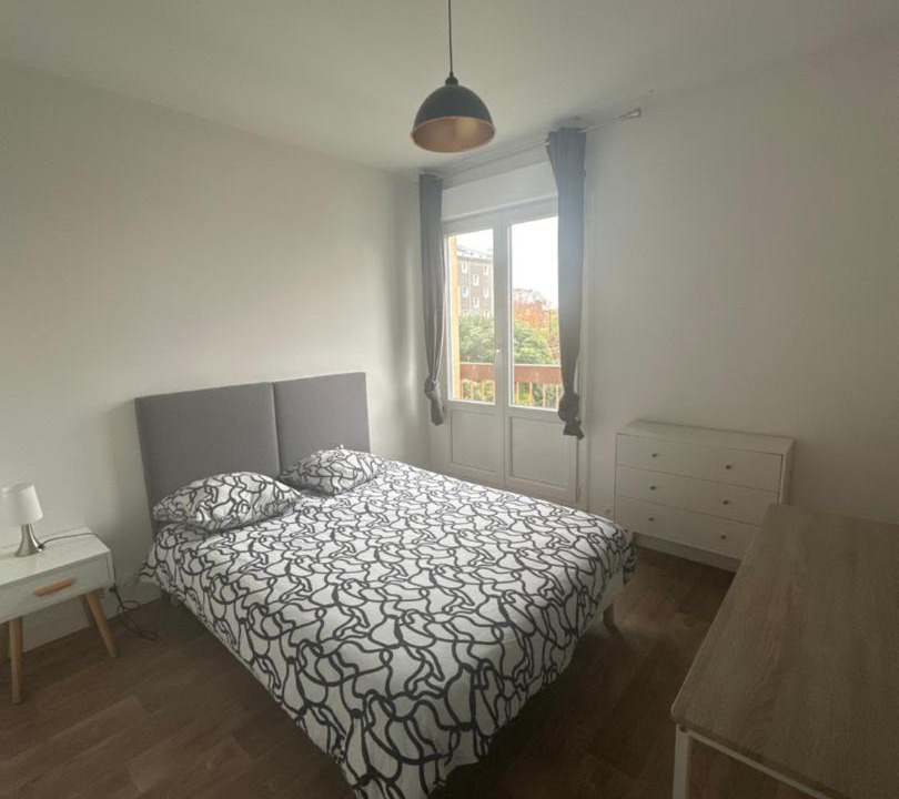 Photo of Bedroom in Saint-Brieuc