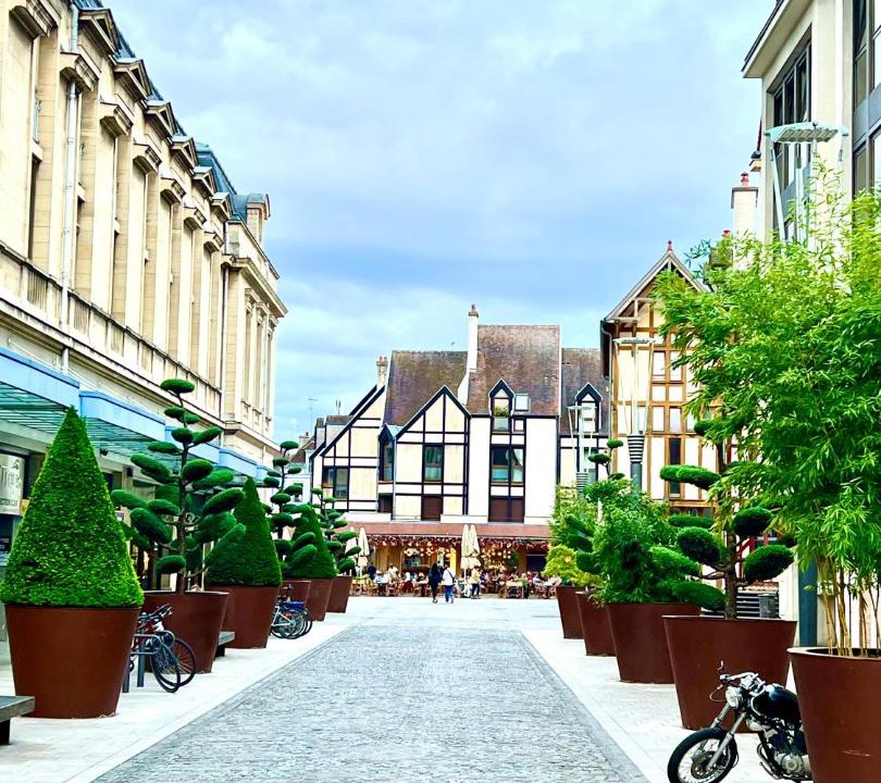 Photo of Others in Old Town