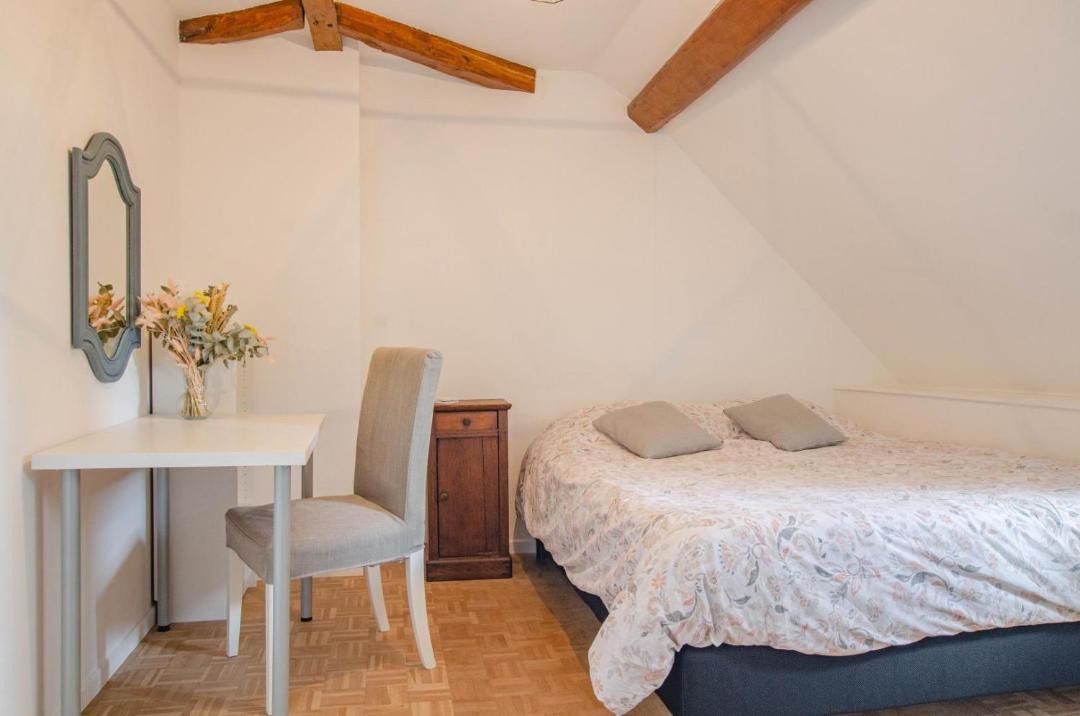 Photo of Bedroom in Maizieres-la-Grande-Paroisse