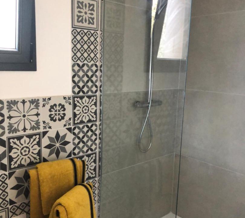 Photo of Bathroom in Le Beausset