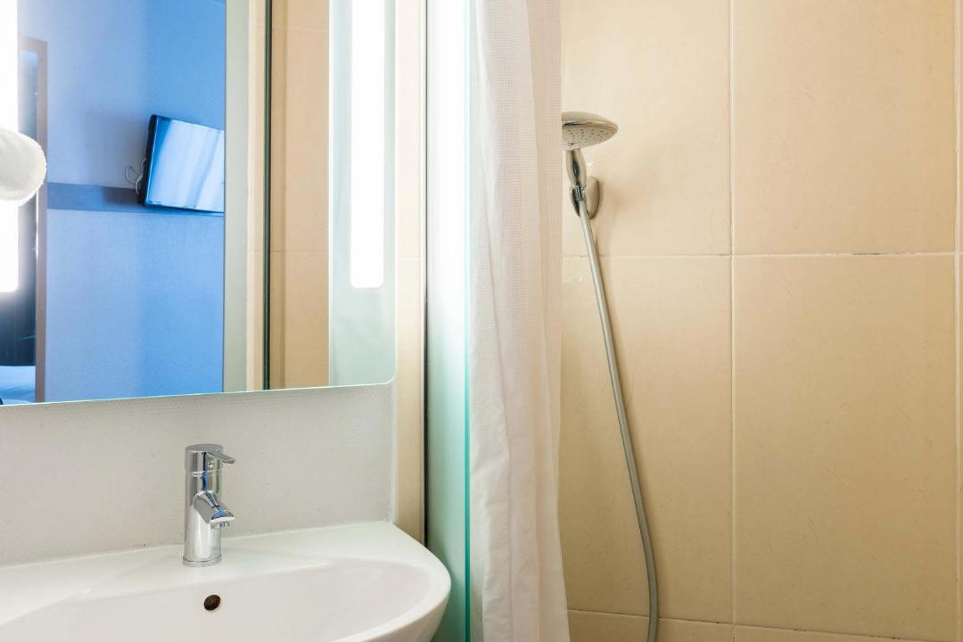 Photo of Bathroom in Saint-Parres-aux-Tertres