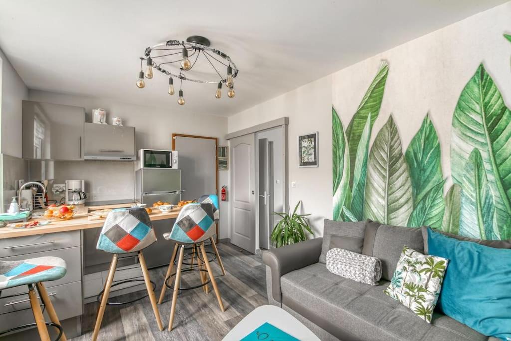 Photo of Livingroom in Saint-Julien-les-Villas