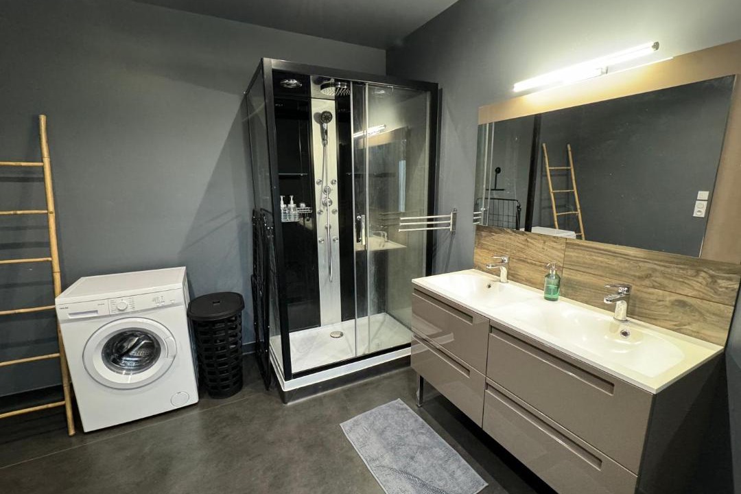 Photo of Bathroom in La Saulsotte
