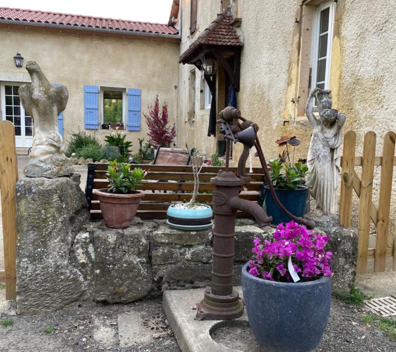 Photo of Others in Armous-et-Cau