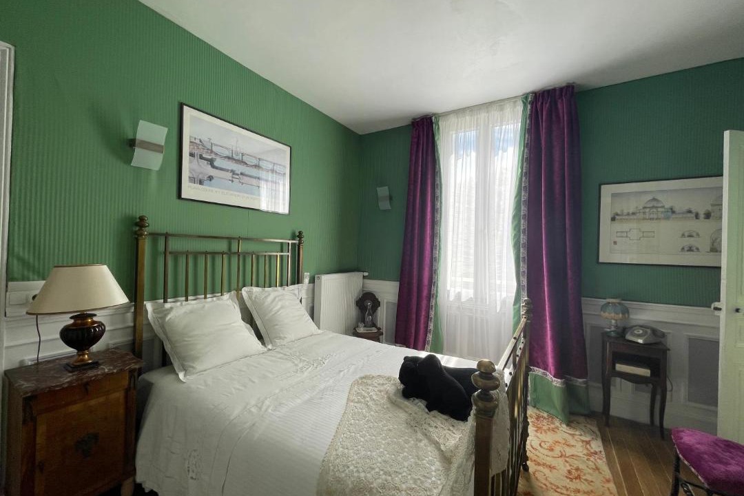 Photo of Bedroom in Troyes