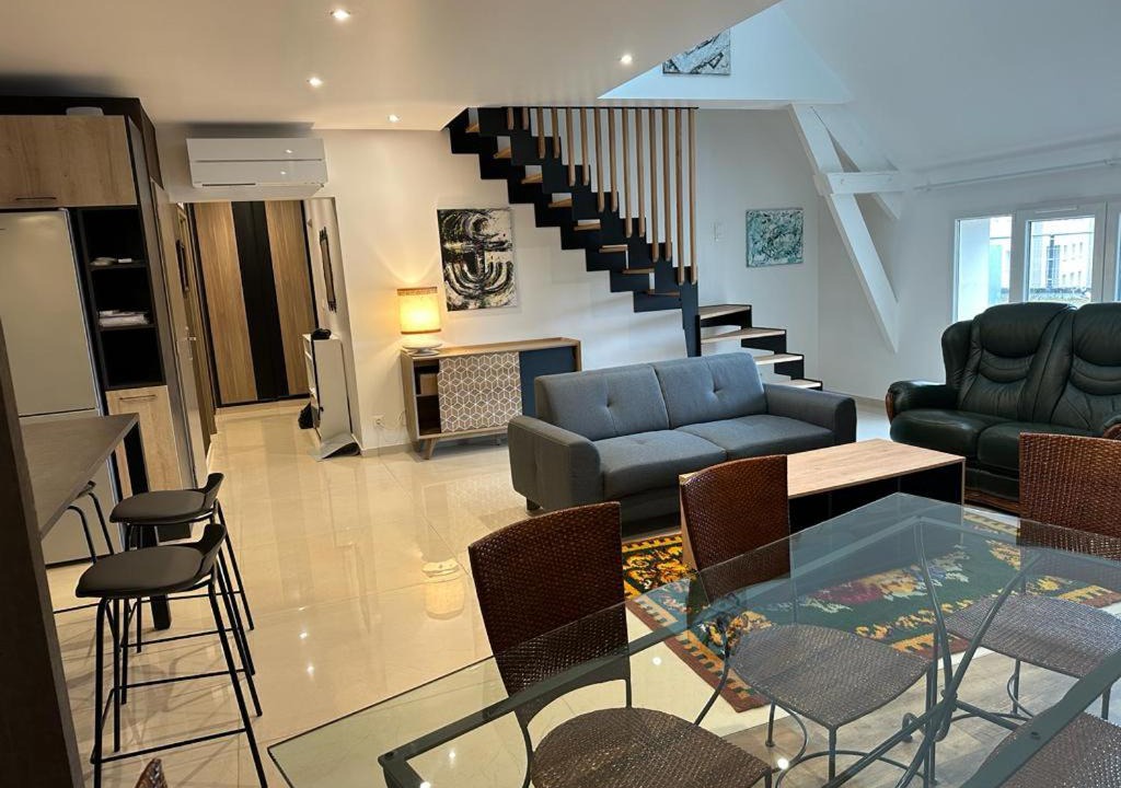 Photo of Livingroom in Troyes