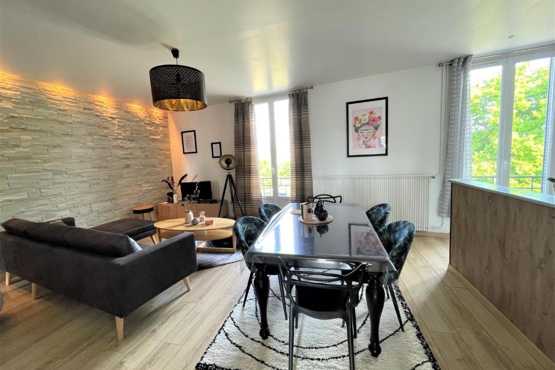 Photo of Livingroom in Reims