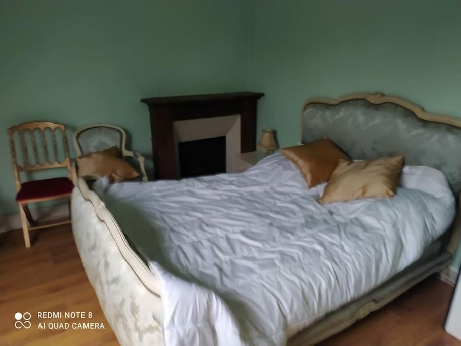 Photo of Bedroom in Langoat
