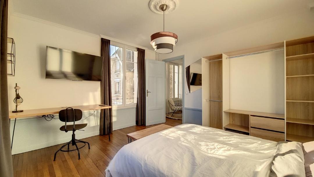 Photo of Bedroom in Troyes