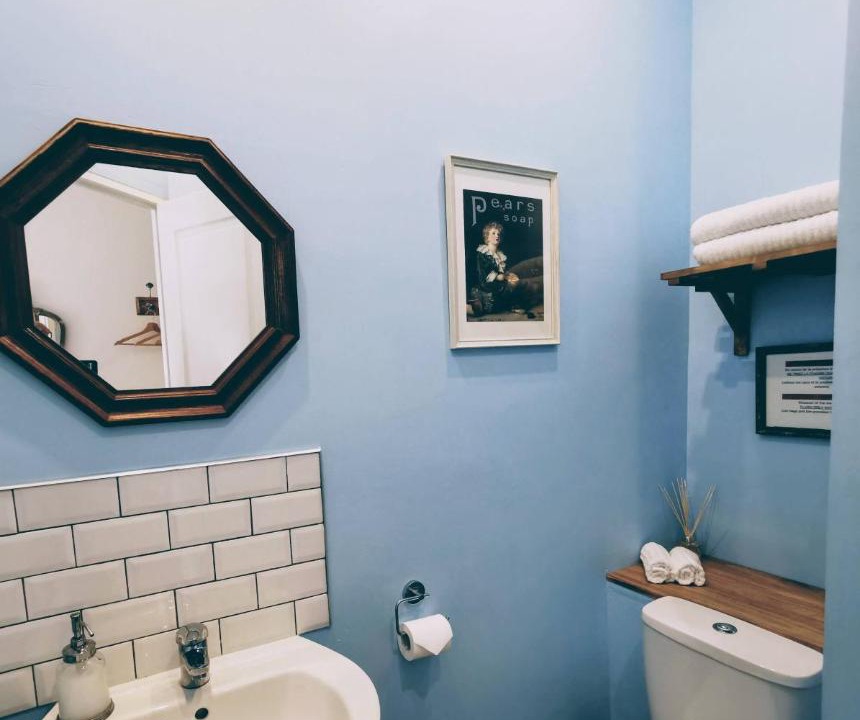 Photo of Bathroom in Langourla