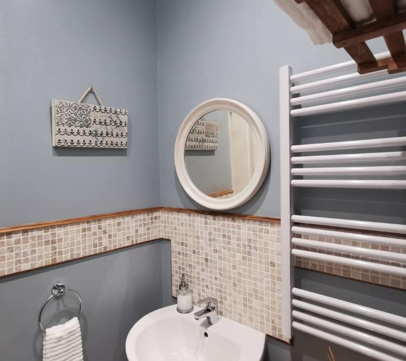 Photo of Bathroom in Langourla