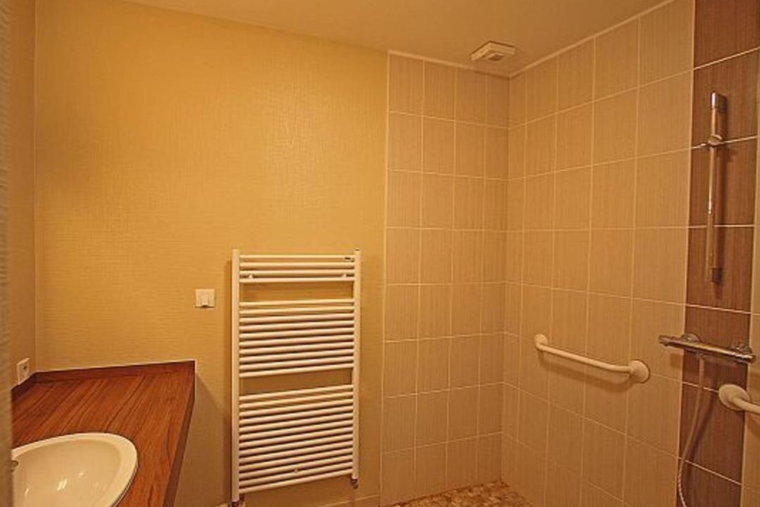 Photo of Bathroom in Rebeuville