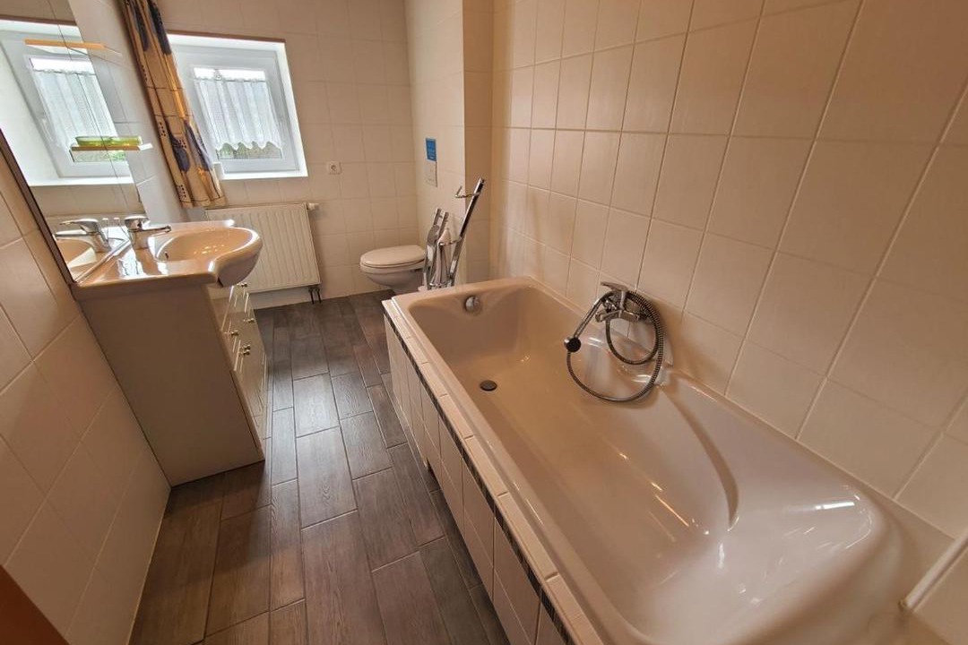 Photo of Bathroom in Taintrux