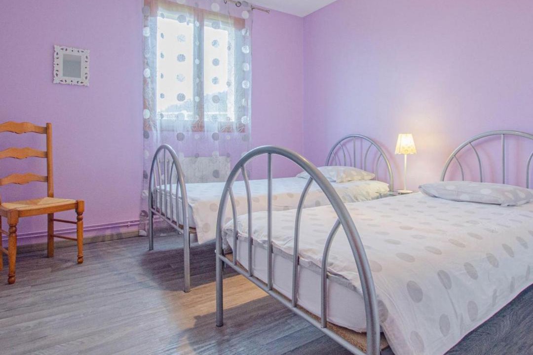 Photo of Bedroom in Avirey-Lingey