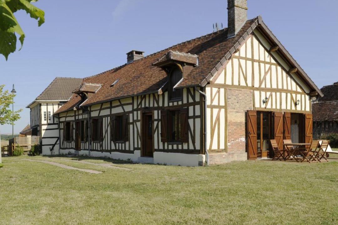 Photo of Buildings in Geraudot