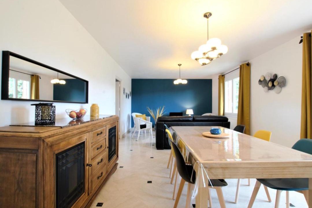 Photo of Livingroom in Piney
