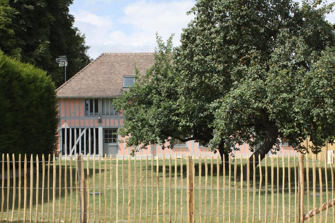 Photo of Buildings in Charmont-sous-Barbuise