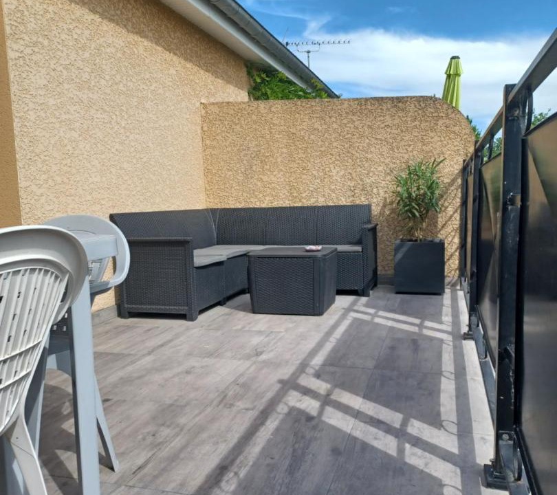 Photo of Patio Balcony in Giffaumont-Champaubert