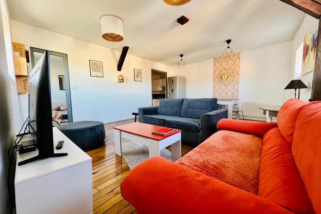 Photo of Livingroom in Chalons-en-Champagne