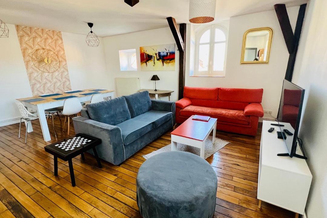 Photo of Livingroom in Chalons-en-Champagne