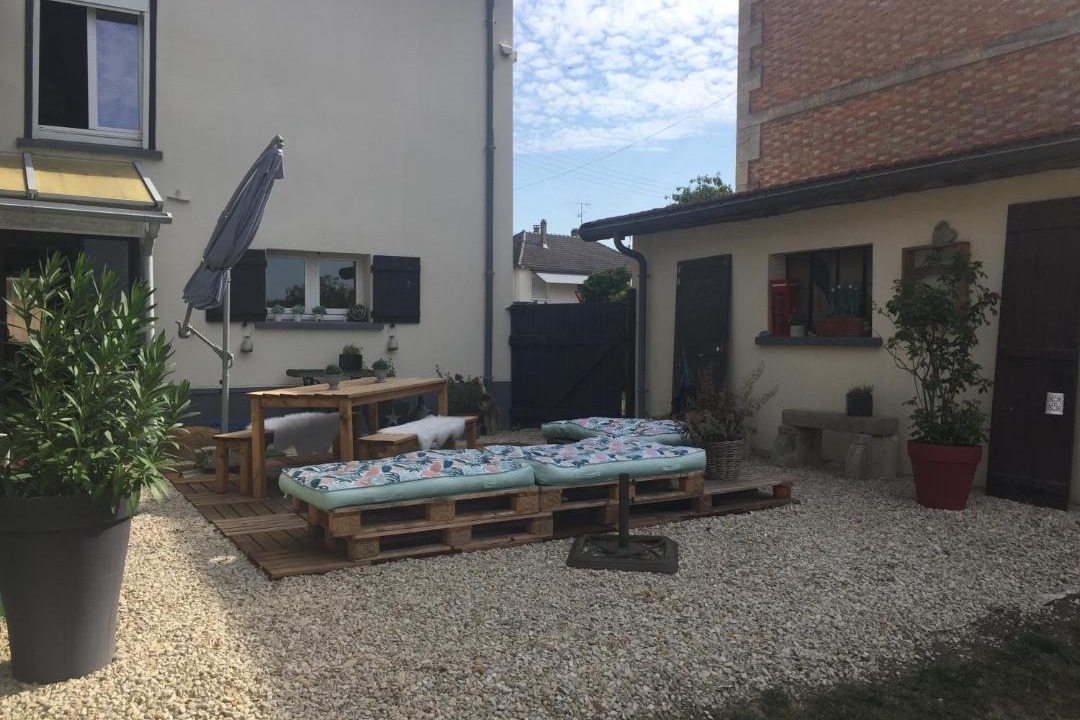 Photo of Others in Villiers-en-Lieu