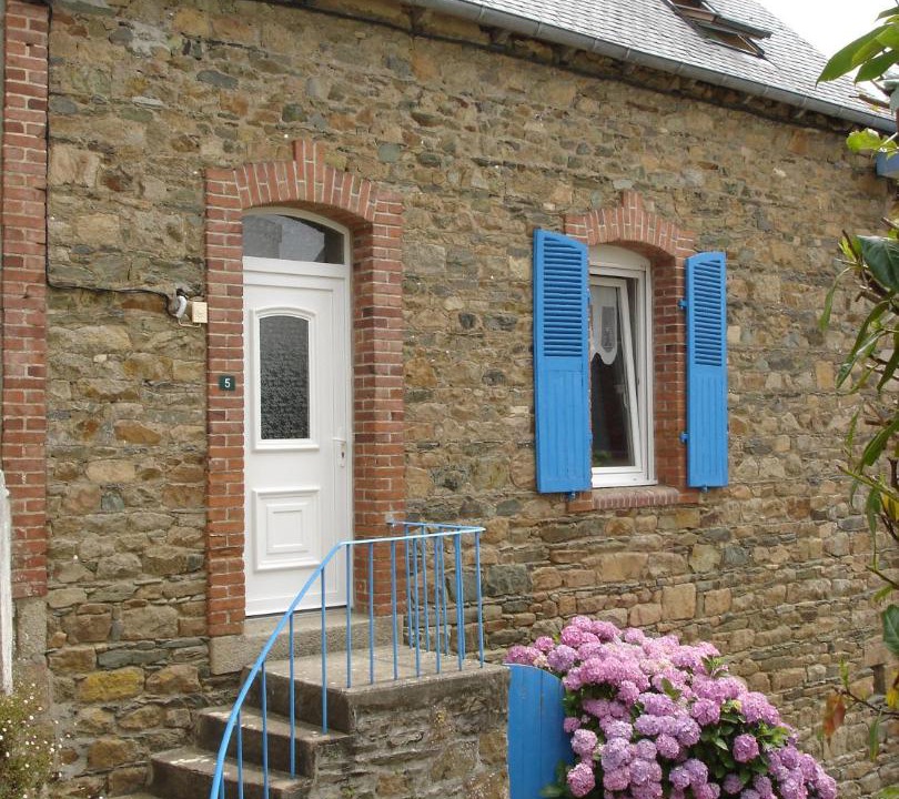 Photo of Buildings in Lezardrieux