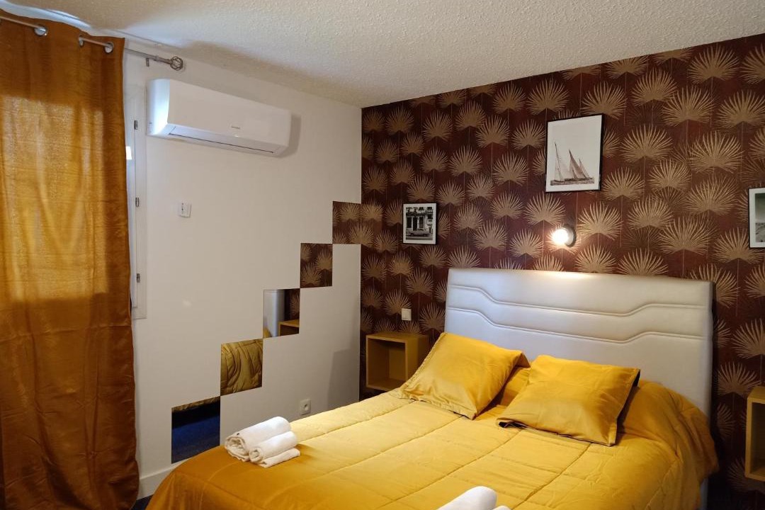 Photo of Bedroom in Romorantin-Lanthenay
