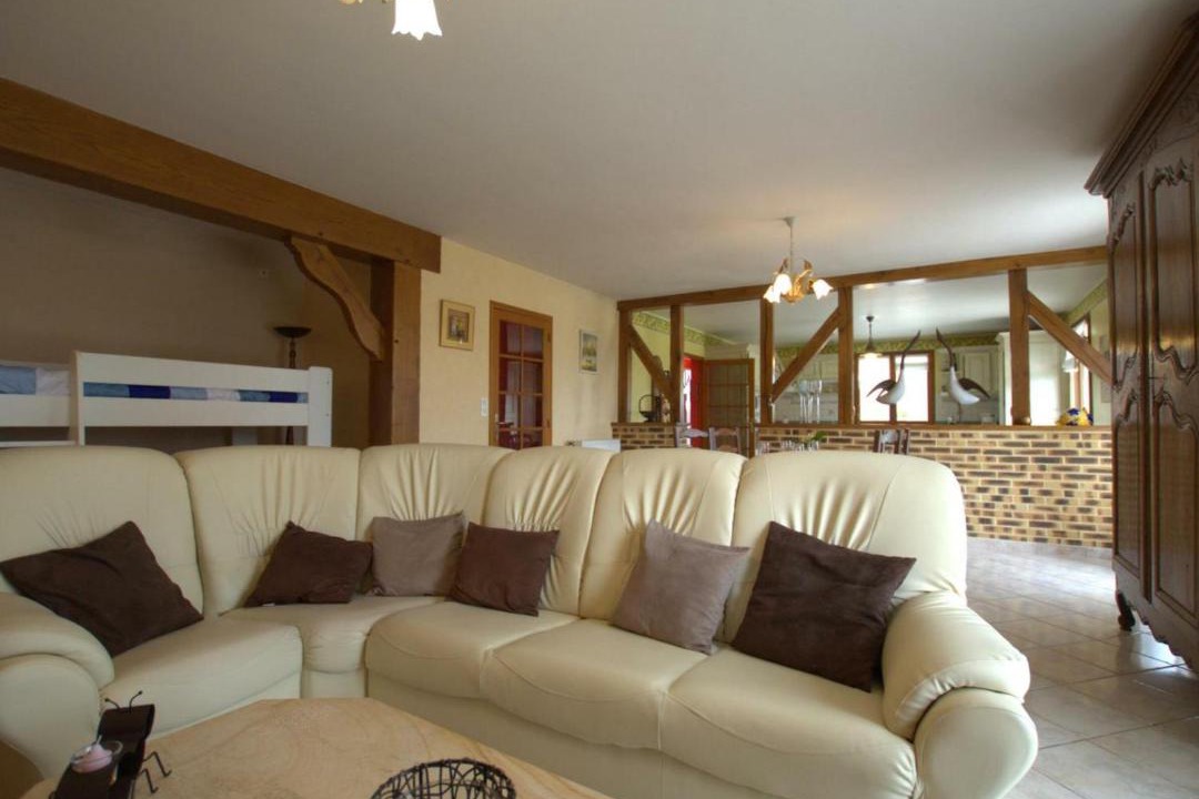 Photo of Livingroom in Avirey-Lingey