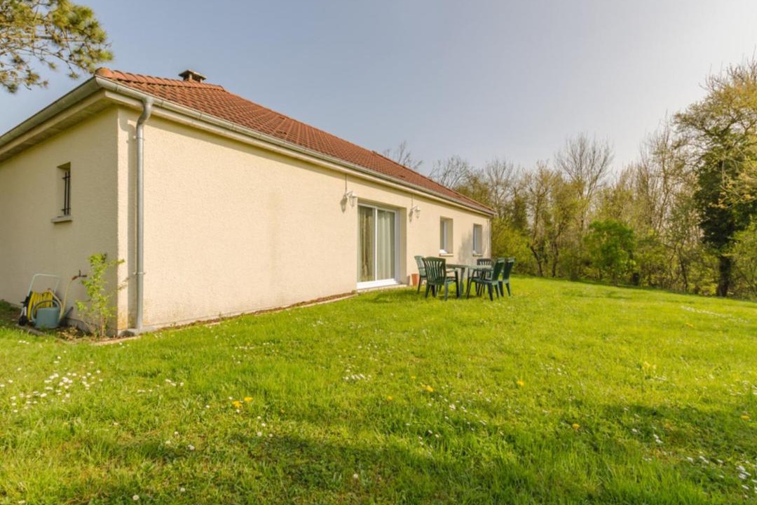 Photo of Buildings in Magnicourt