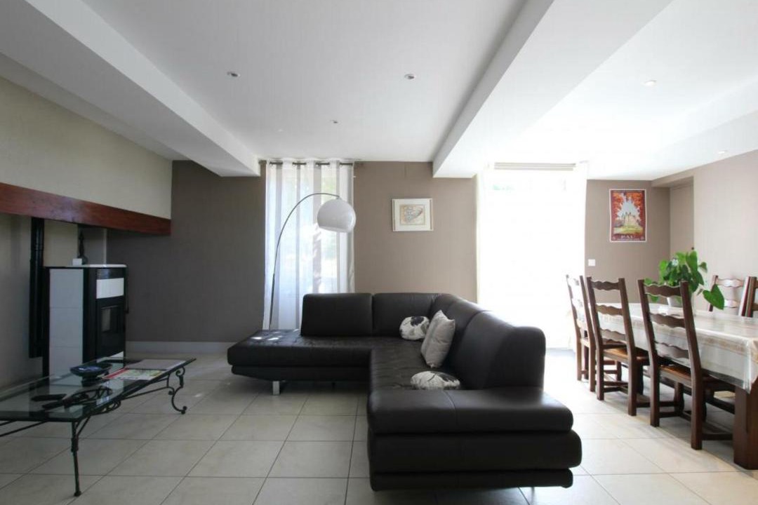 Photo of Livingroom in Riupeyrous