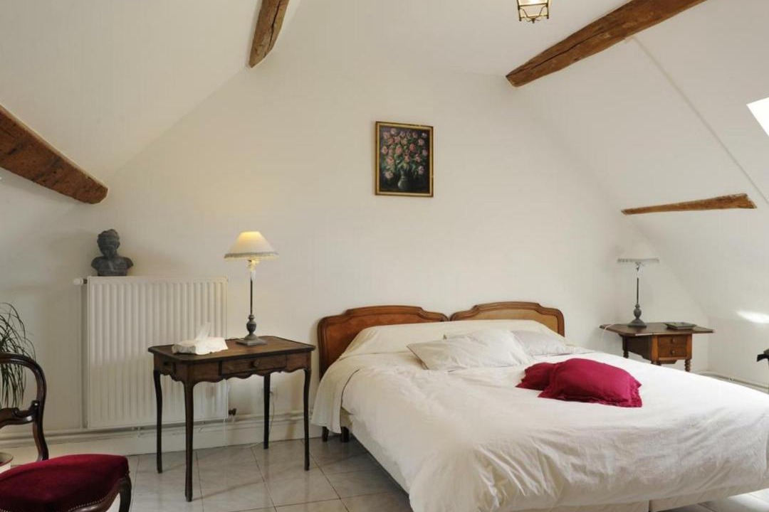 Photo of Bedroom in Romilly-sur-Seine
