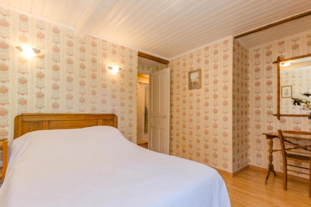 Photo of Bedroom in Piney