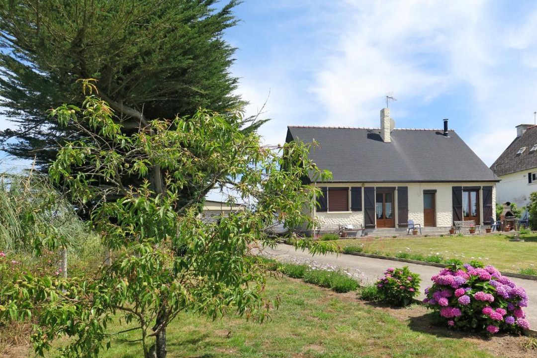 Photo of Buildings in Saint-Jacut-de-la-Mer