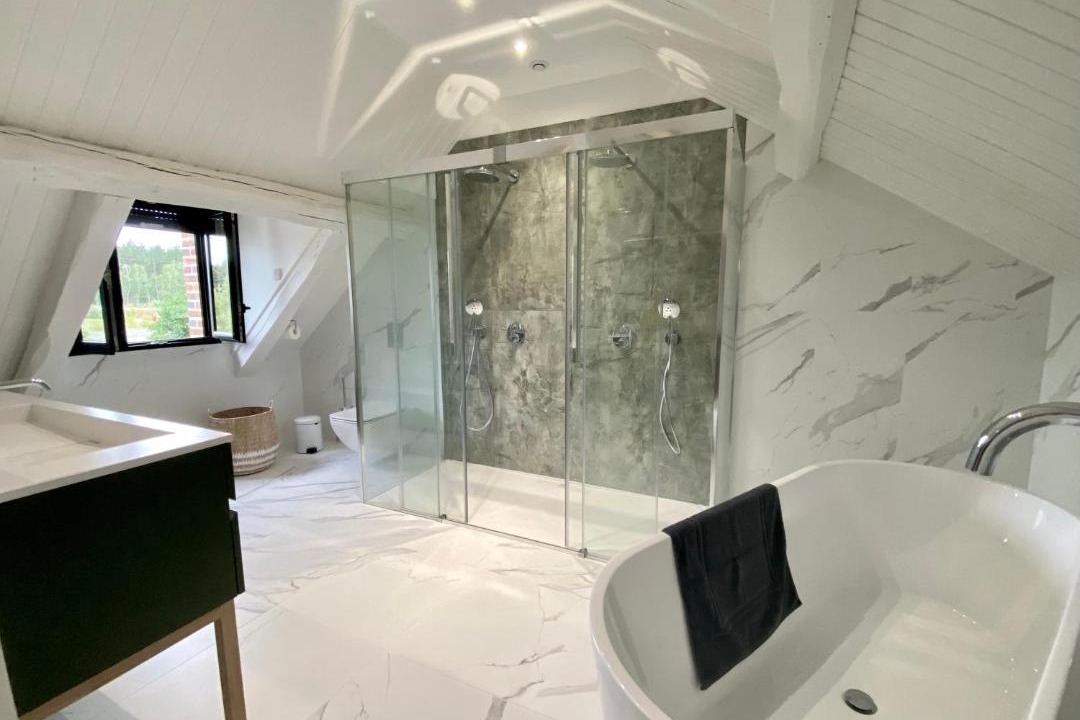 Photo of Bathroom in Courmemin