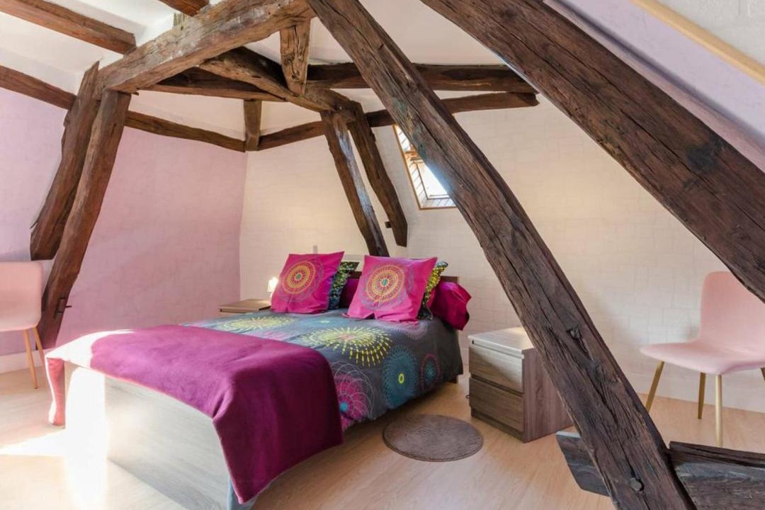 Photo of Bedroom in Neuville-sur-Vanne