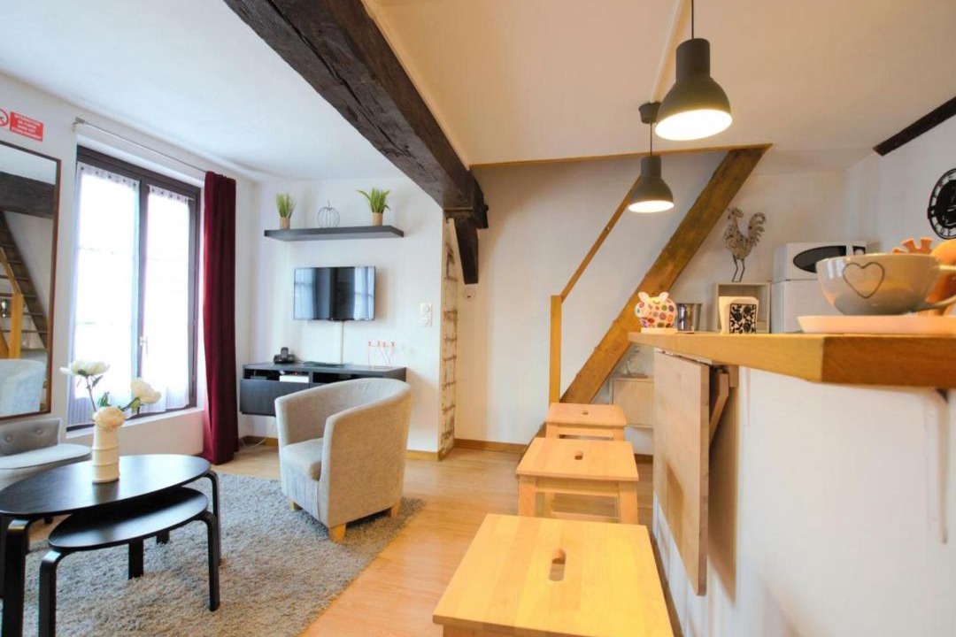 Photo of Livingroom in Old Town