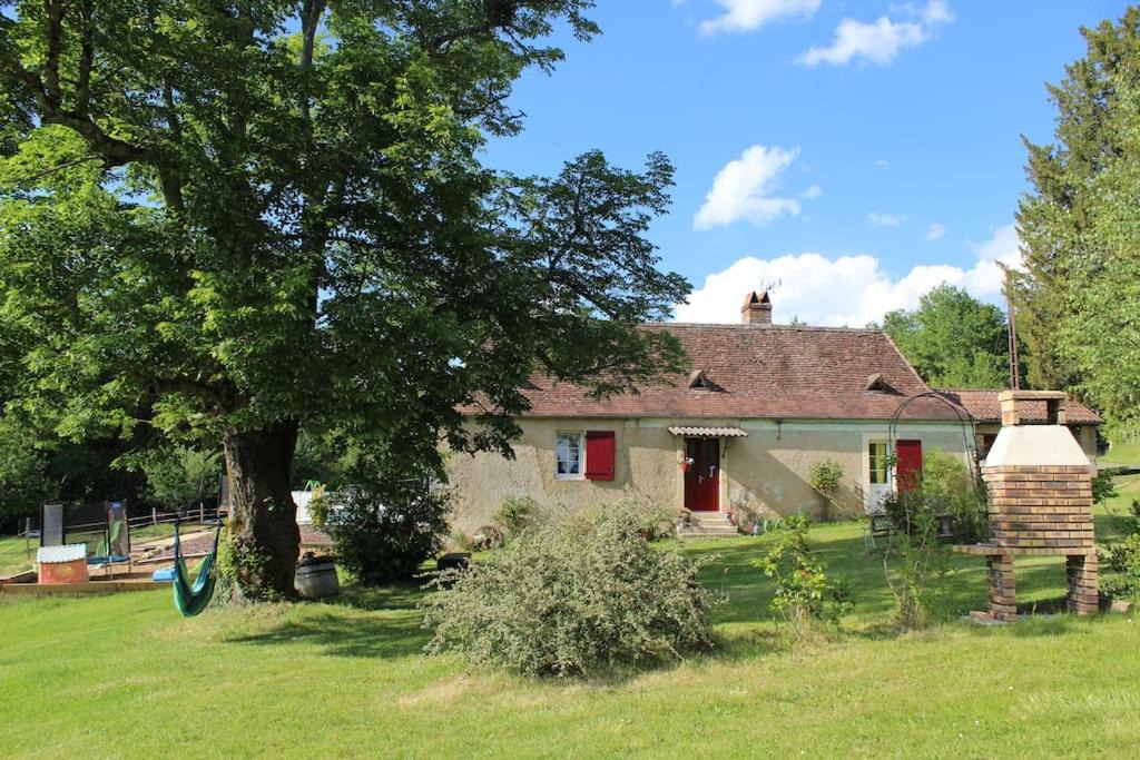 Photo of Buildings in Saint-Pierre-de-Chignac