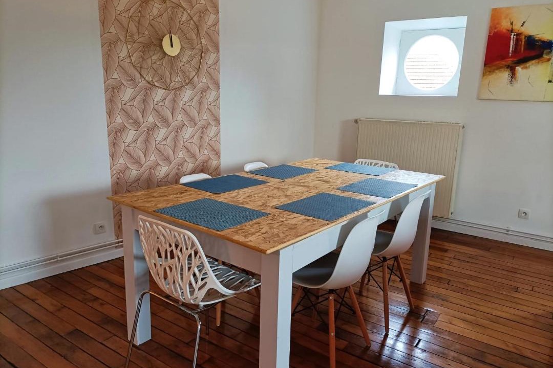 Photo of Livingroom in Chalons-en-Champagne