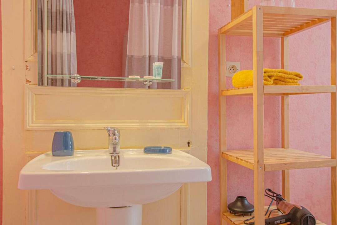 Photo of Bathroom in Villenauxe-la-Grande