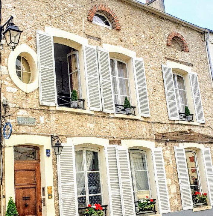 Photo of Others in Provins