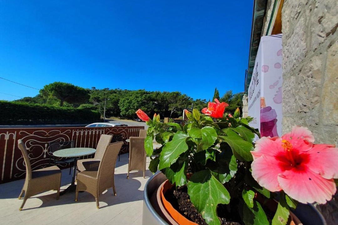 Photo of Patio Balcony in Eze