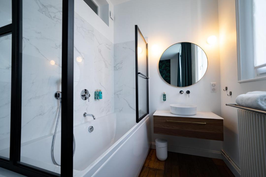 Photo of Bathroom in Reims City Centre