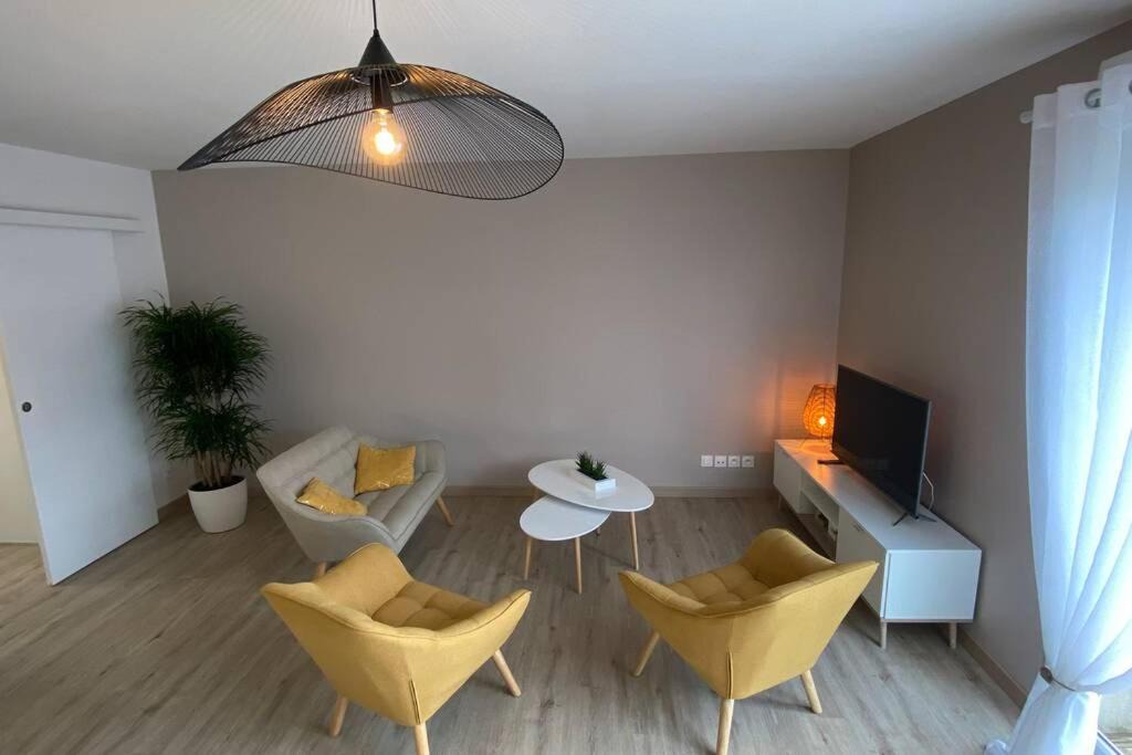 Photo of Others in Saint-Julien-les-Villas