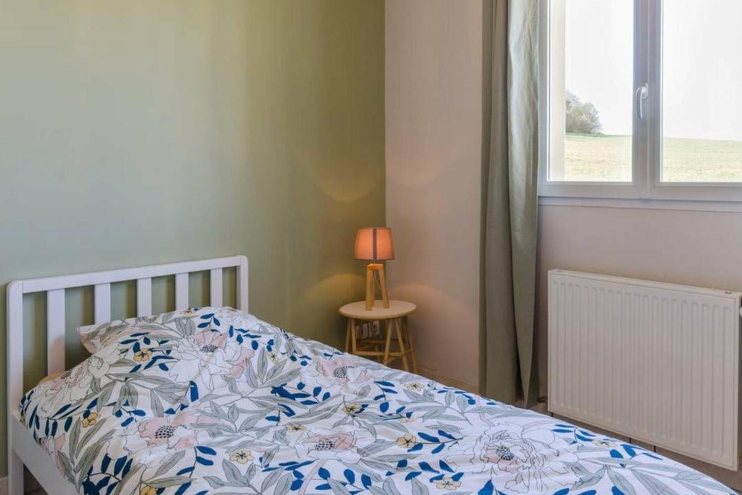 Photo of Bedroom in Paisy-Cosdon