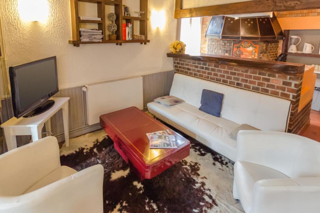 Photo of Livingroom in Saint-Hilaire-sous-Romilly