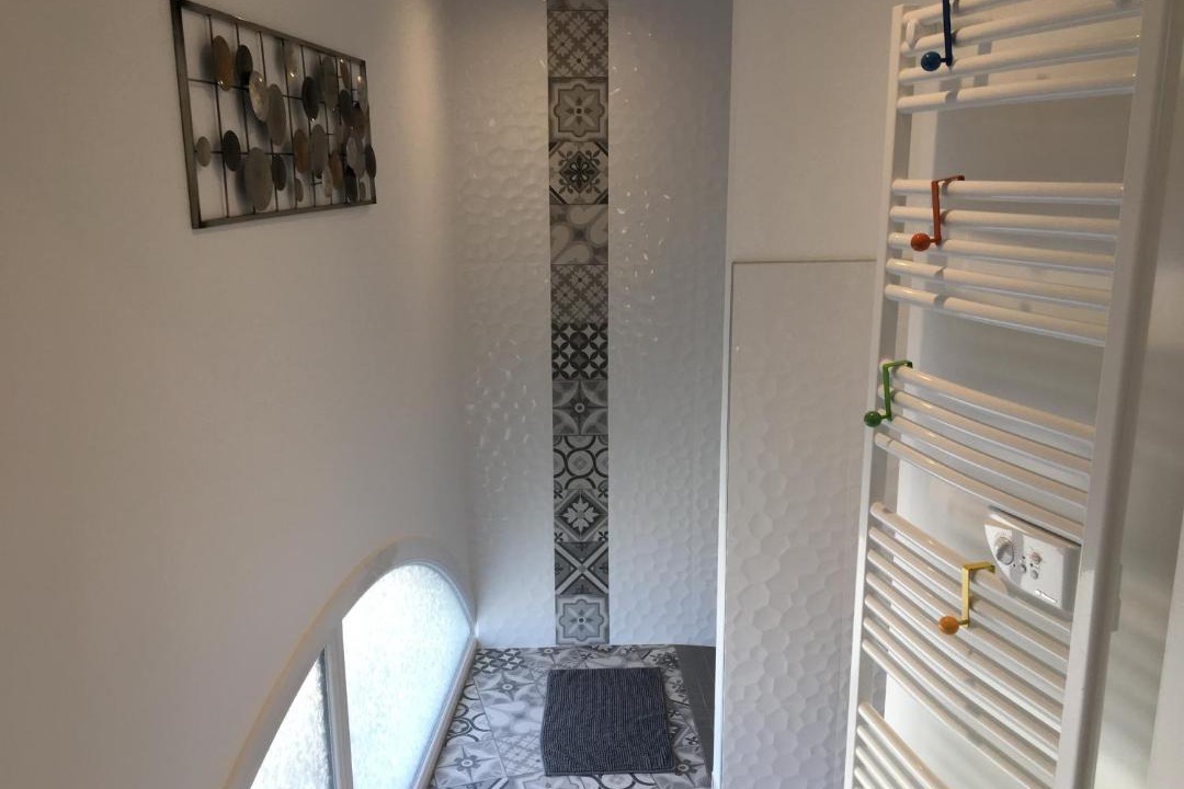 Photo of Bathroom in Colombe-le-Sec